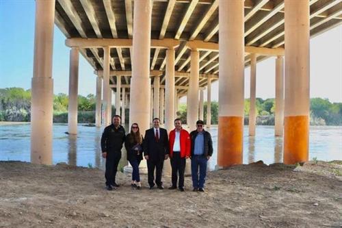 Laredo-Colombia Solidarity International Bridge 2